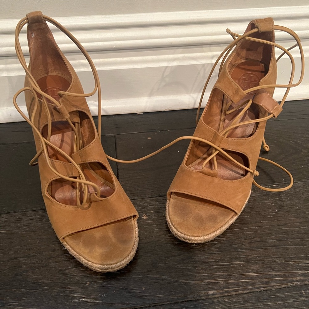 Tory Burch  rays lace up 110m suede ankle wrap sandals 8
